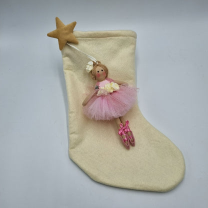 Calza della Befana con bambolina ballerina rosa