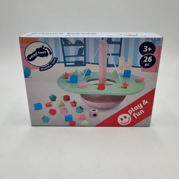 cesta dei giochi bimba