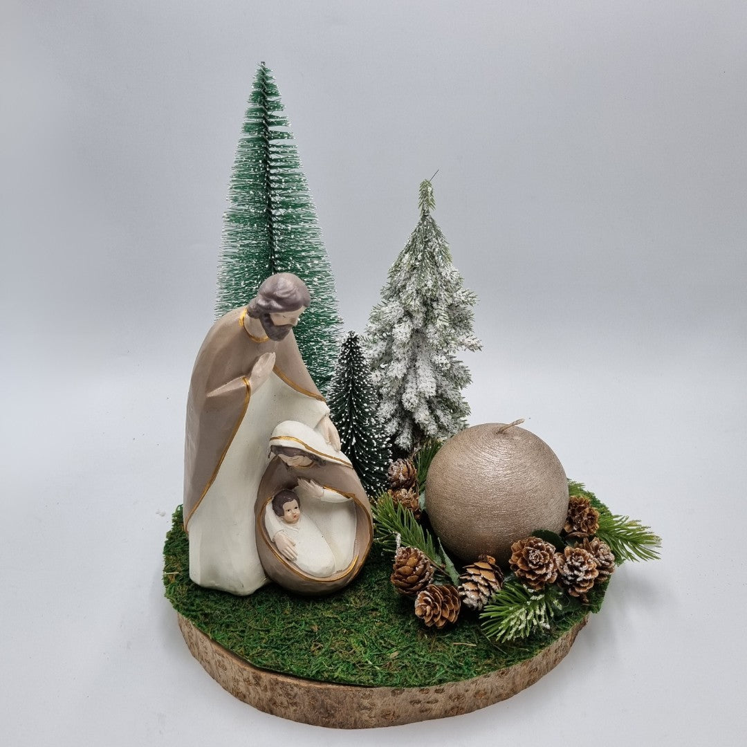 Presepe su base tronco con candela