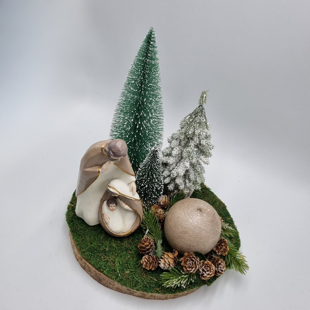 Presepe su base tronco con candela